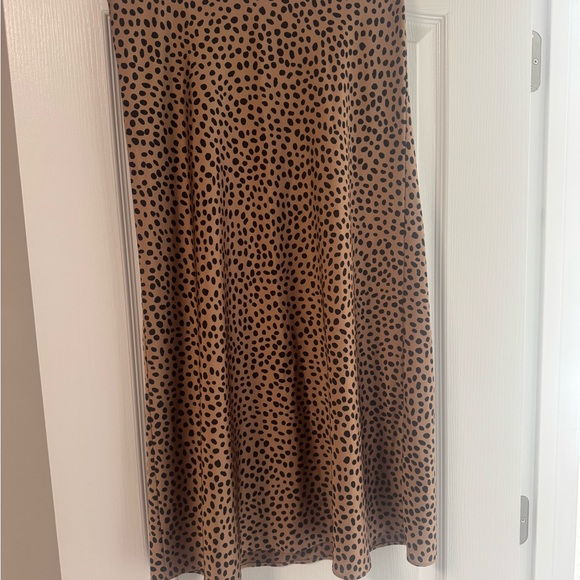 J. Crew Dresses & Skirts - J. Crew Silk Midi Skirt
